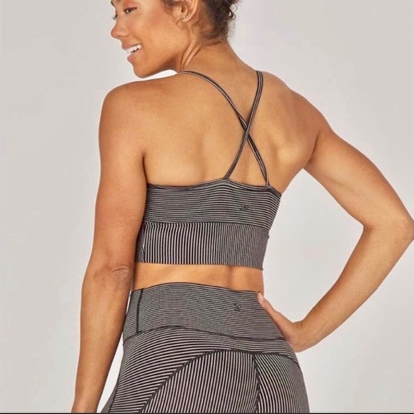 GLYDER NWOT PREMIER BLACK/ ADOBE ROSE STRIPE WORKOUT BRA AND LINEAR LEGGING SET - Picture 2 of 16